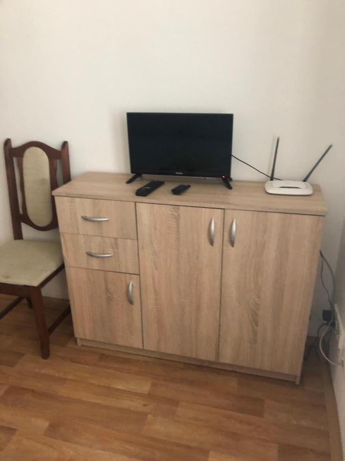 Apartmany - Skolni 霍穆托夫 外观 照片